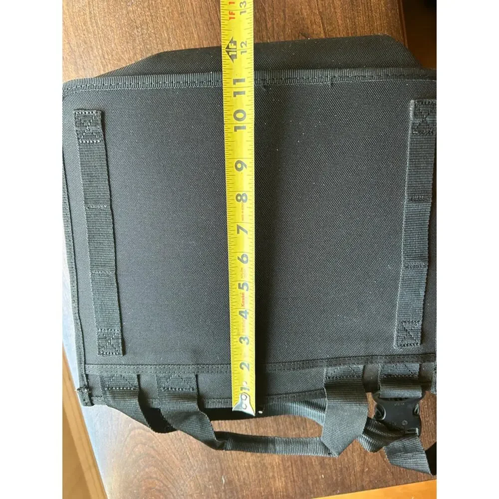 Duluth Trading Co. Master Series Contractors Insulated Messenger lunch bag